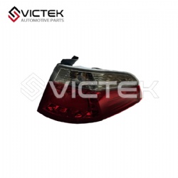 Rear Tail Lamp, Left/Right 3977031/3977032