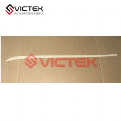 Уплотнитель стекла лобового левый 5206011001B11A