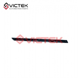 RR Door Lower Decorative Trim RH 609001694AA